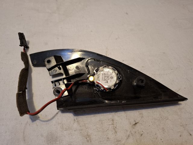 bontott VW GOLF IV Bal A Oszlop Hangszóró Burkolat