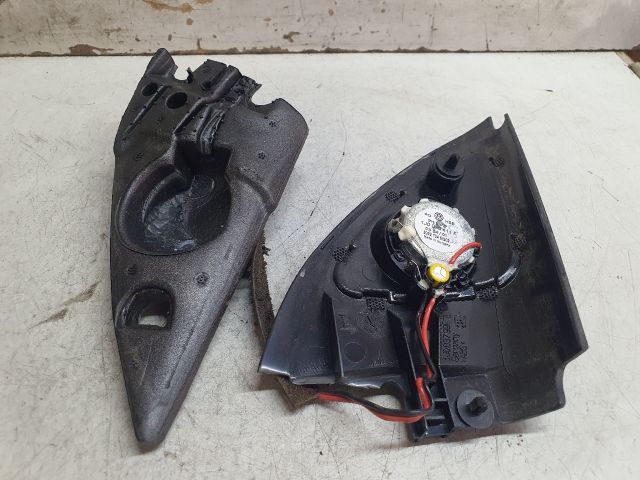 bontott VW GOLF IV Bal A Oszlop Hangszóró Burkolat