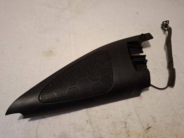 bontott VW GOLF IV Bal A Oszlop Hangszóró Burkolat