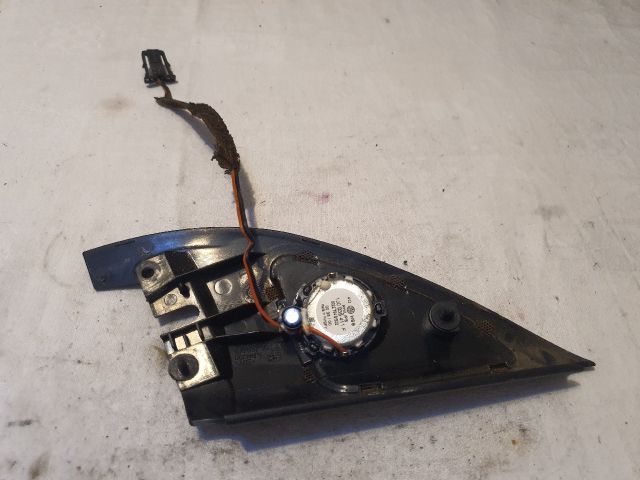 bontott VW GOLF IV Bal A Oszlop Hangszóró Burkolat