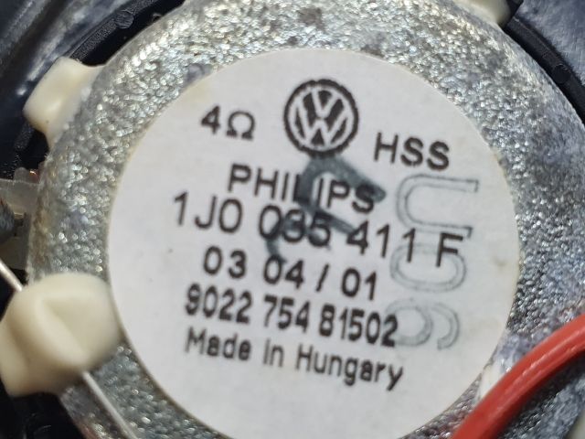 bontott VW GOLF IV Bal A Oszlop Hangszóró Burkolat