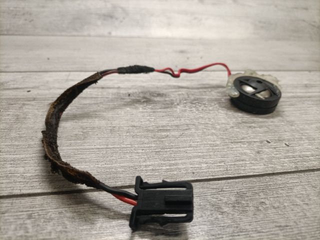 bontott VW GOLF IV Bal A Oszlop Hangszóró