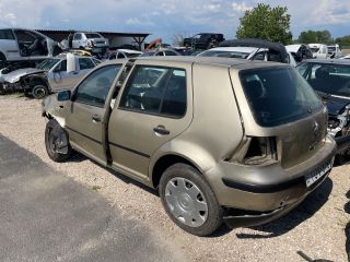 bontott VW GOLF IV Bal C Oszlop