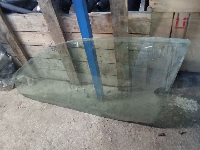 bontott VW GOLF IV Bal első Ablak