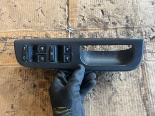 bontott VW GOLF IV Bal első Ablakemelő Kapcsoló