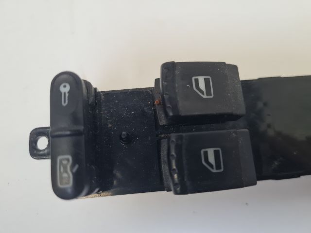 bontott VW GOLF IV Bal első Ablakemelő Kapcsoló
