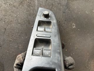 bontott VW GOLF IV Bal első Ablakemelő Kapcsoló