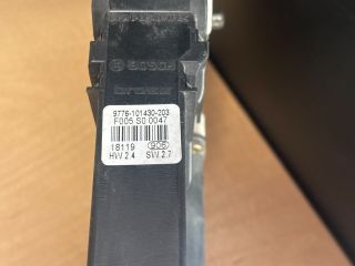 bontott VW GOLF IV Bal első Ablakemelő Motor