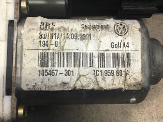 bontott VW GOLF IV Bal első Ablakemelő Motor