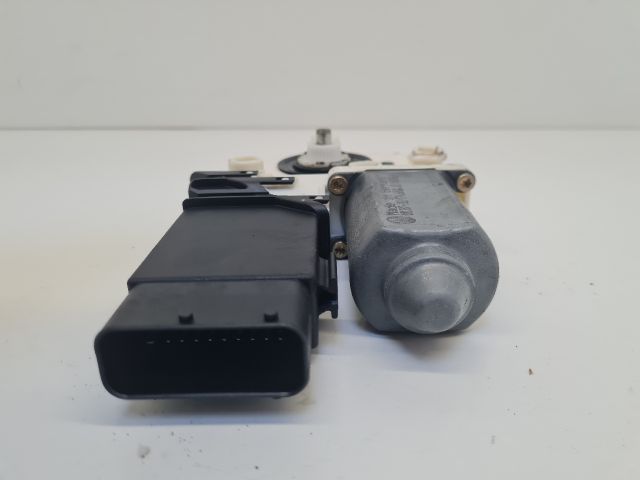 bontott VW GOLF IV Bal első Ablakemelő Motor