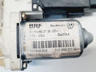 bontott VW GOLF IV Bal első Ablakemelő Motor