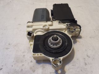 bontott VW GOLF IV Bal első Ablakemelő Motor