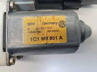 bontott VW GOLF IV Bal első Ablakemelő Motor