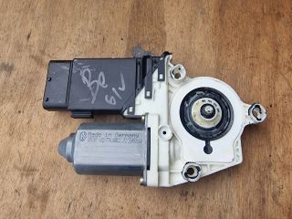 bontott VW GOLF IV Bal első Ablakemelő Motor
