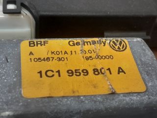 bontott VW GOLF IV Bal első Ablakemelő Motor