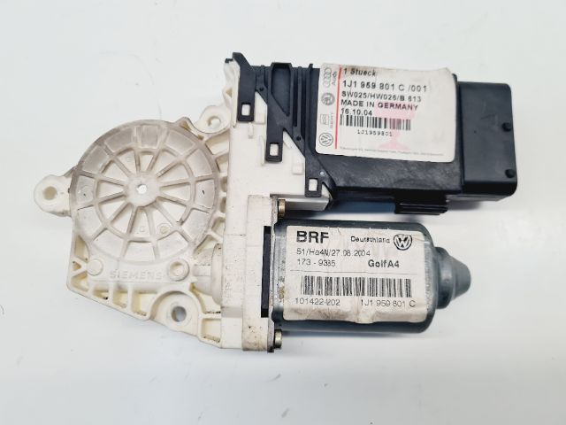 bontott VW GOLF IV Bal első Ablakemelő Motor
