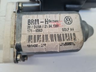 bontott VW GOLF IV Bal első Ablakemelő Motor