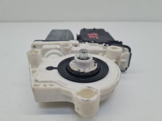 bontott VW GOLF IV Bal első Ablakemelő Motor