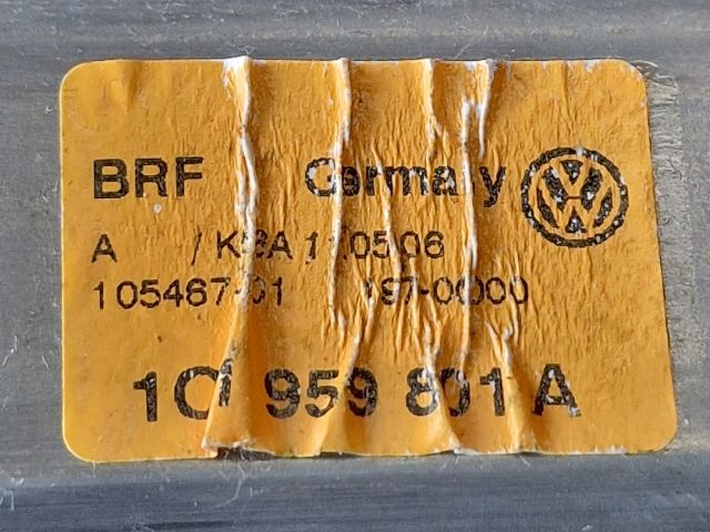 bontott VW GOLF IV Bal első Ablakemelő Motor