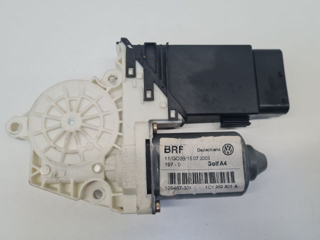 bontott VW GOLF IV Bal első Ablakemelő Motor