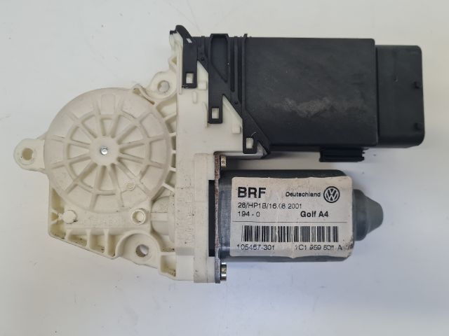 bontott VW GOLF IV Bal első Ablakemelő Motor
