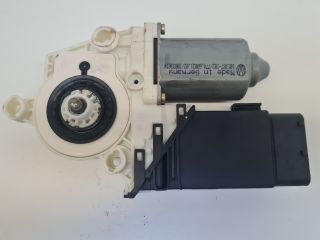 bontott VW GOLF IV Bal első Ablakemelő Motor