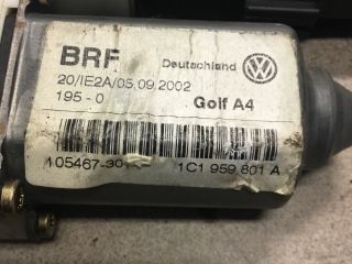 bontott VW GOLF IV Bal első Ablakemelő Motor