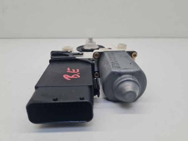 bontott VW GOLF IV Bal első Ablakemelő Motor