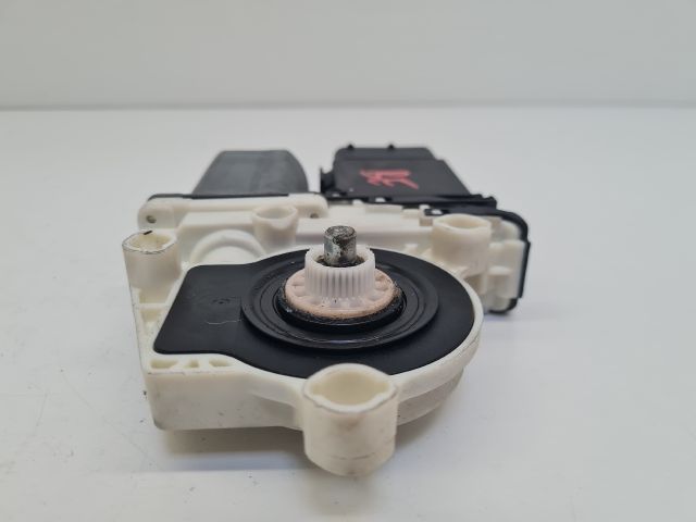 bontott VW GOLF IV Bal első Ablakemelő Motor