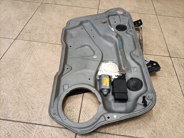 bontott VW GOLF IV Bal első Ablakemelő Szerkezet (Elektromos)