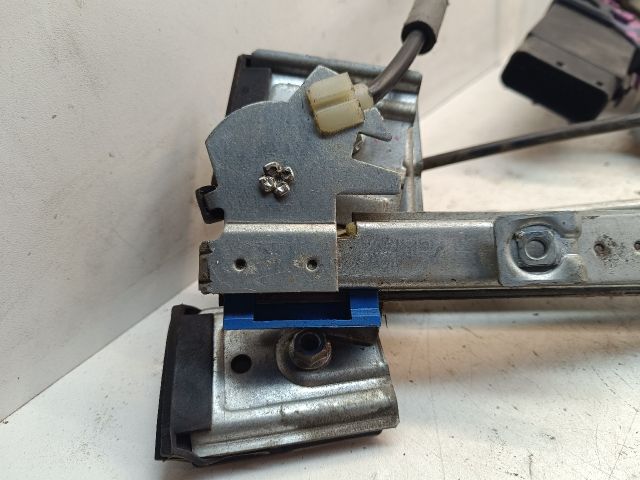 bontott VW GOLF IV Bal első Ablakemelő Szerkezet (Elektromos)