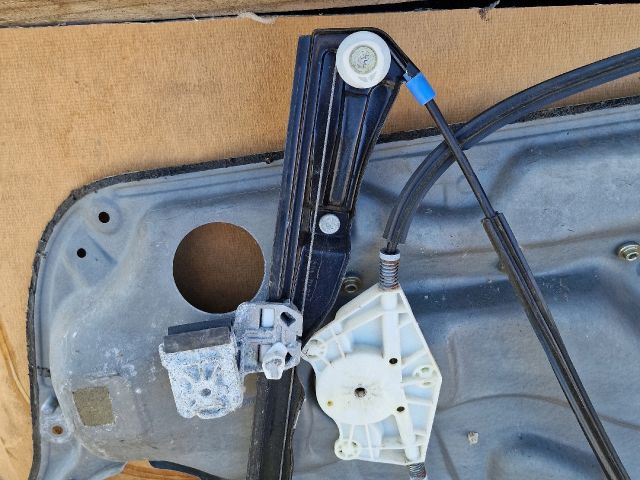 bontott VW GOLF IV Bal első Ablakemelő Szerkezet (Elektromos)