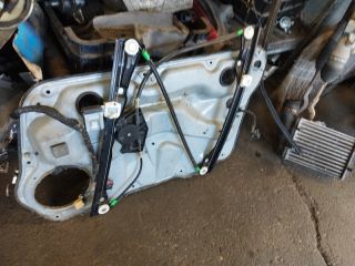 bontott VW GOLF IV Bal első Ablakemelő Szerkezet (Elektromos)