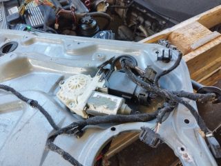 bontott VW GOLF IV Bal első Ablakemelő Szerkezet (Elektromos)