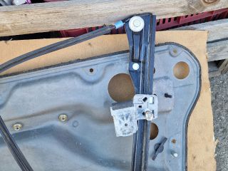 bontott VW GOLF IV Bal első Ablakemelő Szerkezet (Elektromos)