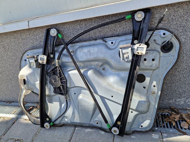 bontott VW GOLF IV Bal első Ablakemelő Szerkezet (Mechanikus)
