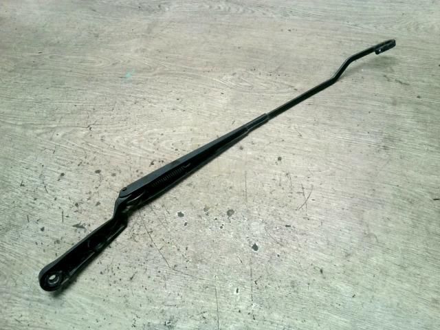 bontott VW GOLF IV Bal első Ablaktörlő Kar