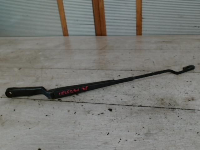 bontott VW GOLF IV Bal első Ablaktörlő Kar