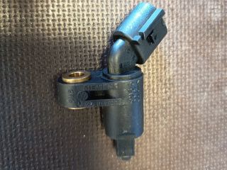 bontott VW GOLF IV Bal első ABS Jeladó