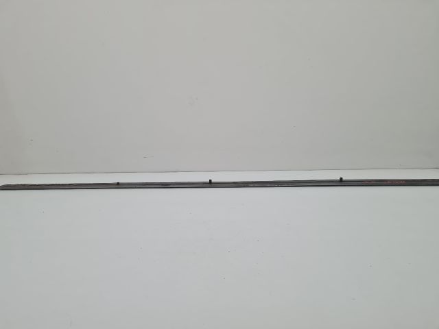 bontott VW GOLF IV Bal első Ajtó Díszléc