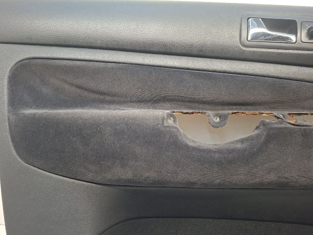 bontott VW GOLF IV Bal első Ajtó Kárpit