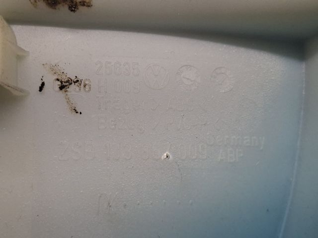 bontott VW GOLF IV Bal első Ajtó Kárpit