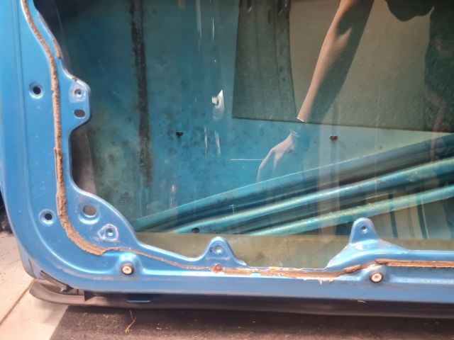 bontott VW GOLF IV Bal első Ajtó (Részeivel)