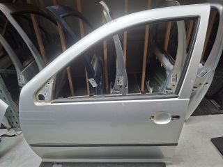 bontott VW GOLF IV Bal első Ajtó (Üres lemez)