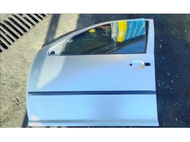 bontott VW GOLF IV Bal első Ajtó (Üres lemez)