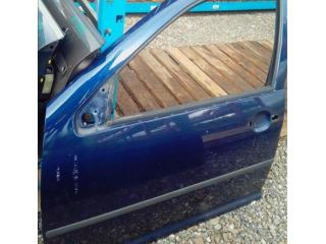 bontott VW GOLF IV Bal első Ajtó (Üres lemez)