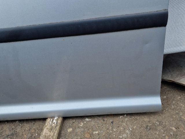 bontott VW GOLF IV Bal első Ajtó (Üres lemez)