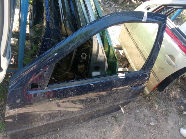 bontott VW GOLF IV Bal első Ajtó (Üres lemez)