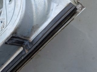 bontott VW GOLF IV Bal első Ajtó (Üres lemez)