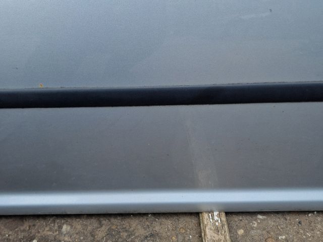 bontott VW GOLF IV Bal első Ajtó (Üres lemez)